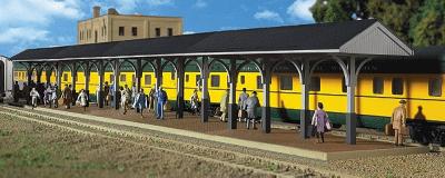 Walthers Cornerstone 3188 HO Wood Station Shed and Platform Kit