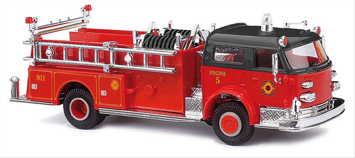 Busch 46018 HO Scale American LaFrance Fire Pumper Model
