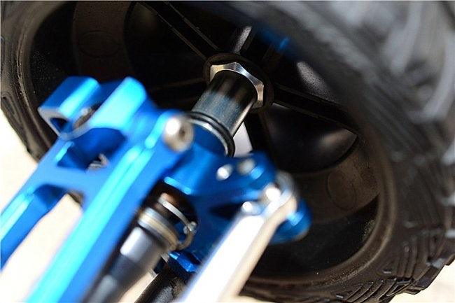 GPM ALLOY HEX ADAPTOR +17MM TRAXXAS SLASH 4X4 RED