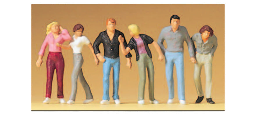 Preiser 72402 1/72 Scale Walking People Figure Set