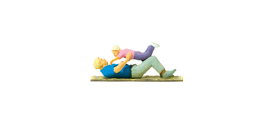 Preiser 28158 HO Scale Father & Son Figures