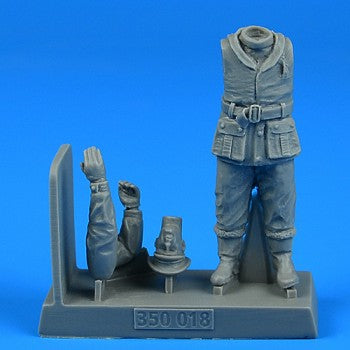 Aerobonus 350018 1/35 WWII HMS X-Craft Submarine British Sailor #1 for Merit