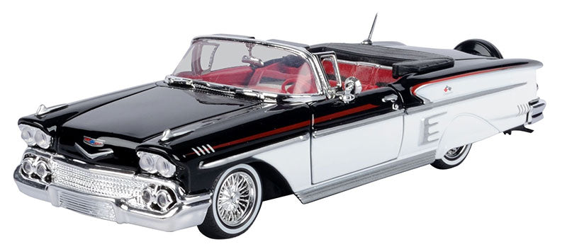 Motormax 79025BKWT 1/24 1958 Chevrolet Impala Convertible