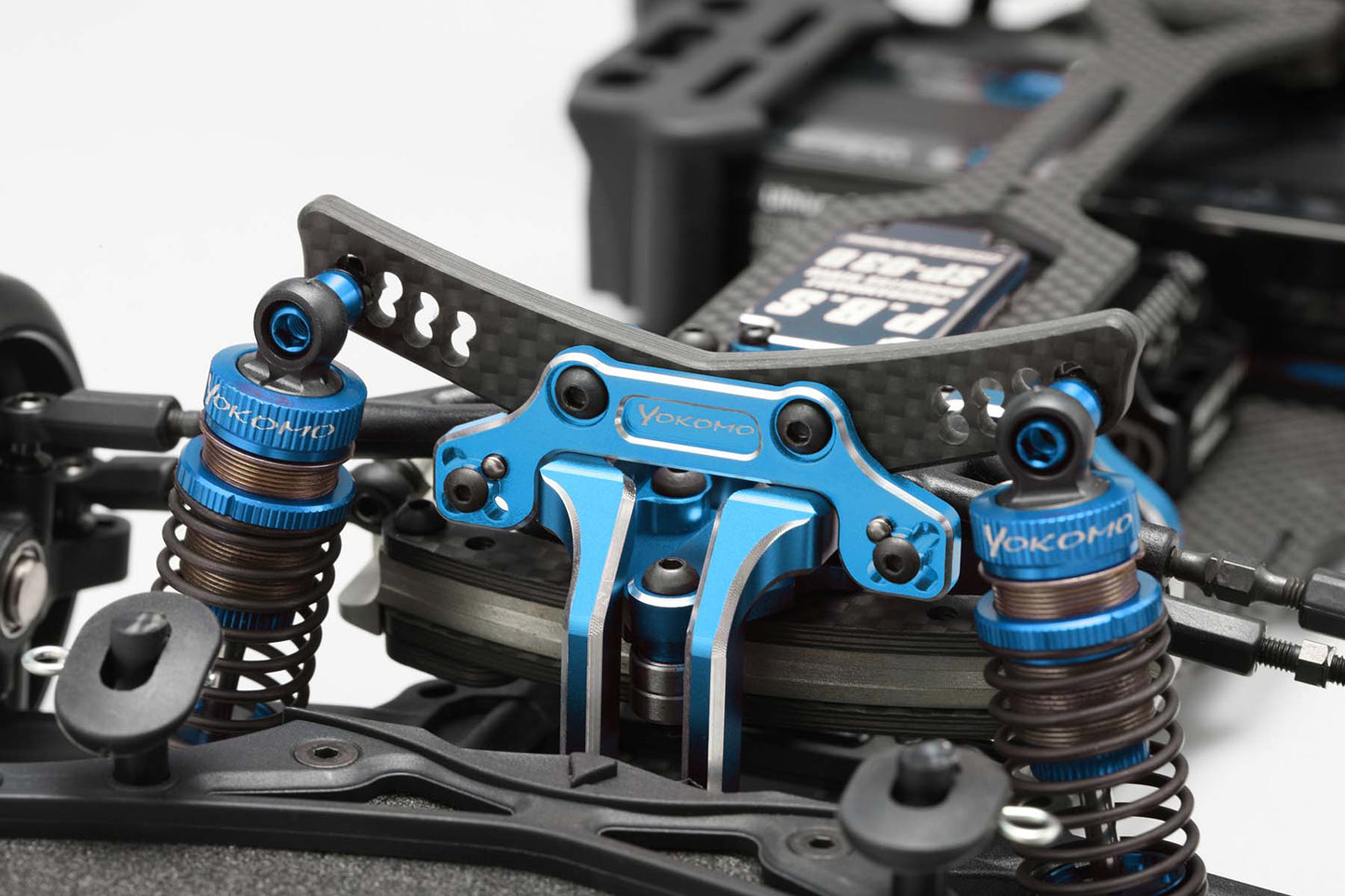 Y2-017AGBL Yokomo Graphite/Aluminum Hybrid Front Shock Tower (Blue)