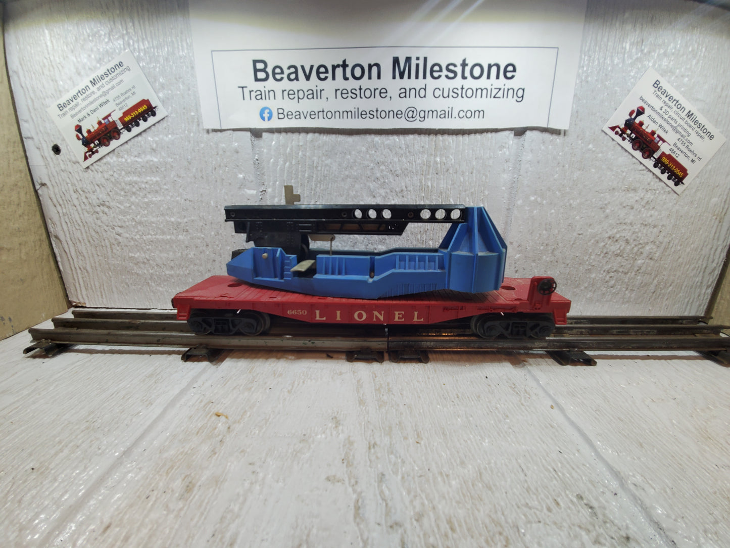 LIONEL IRBM ROCKET LAUNCHER, 59-63 VARIATION (A) "6650" STAMPED ON LEFT