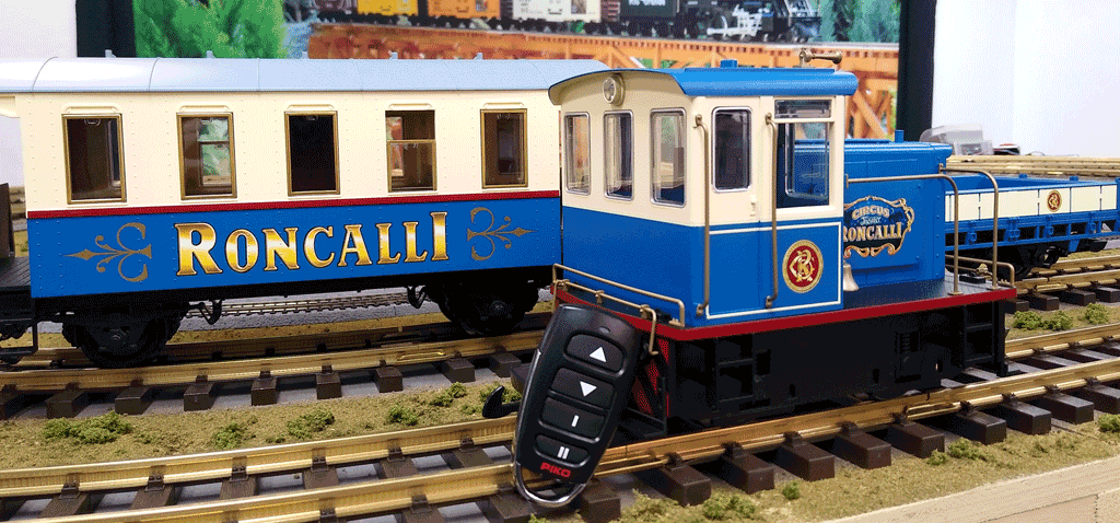Piko 37154 G Scale Circus Roncalli Battery R/C Starter Set