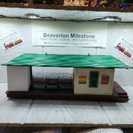 LIONEL 356 OPERATING FREIGHT STATION, 52-57