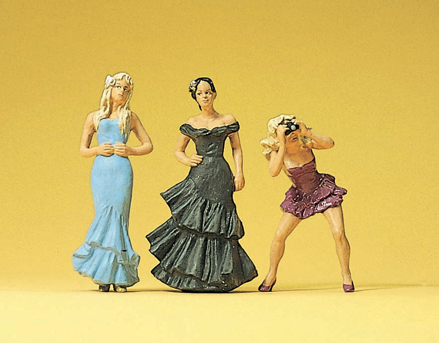 Preiser 45043 G Scale Wedding Guests Figure Set