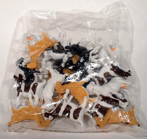 Ertl 12742-25 1/64 Assorted Goats, Bag of 25