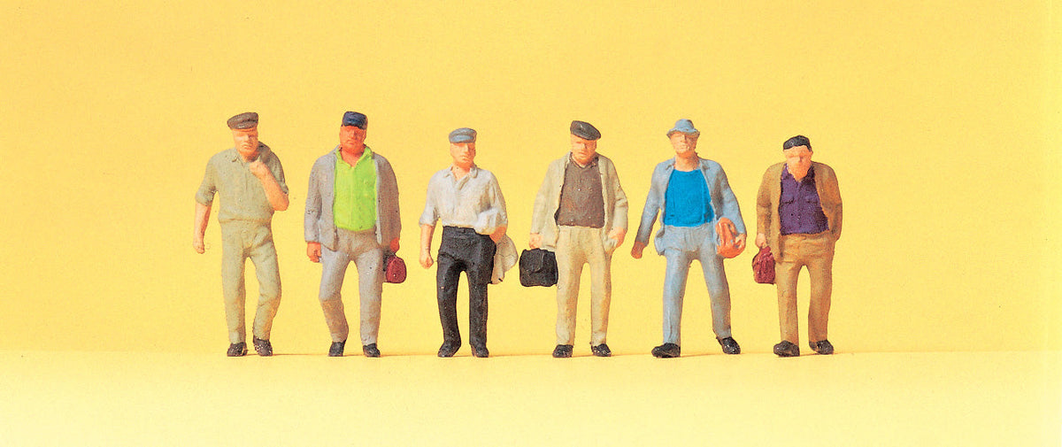 Preiser 14086 HO Scale Male Commuters to the Railway (6)