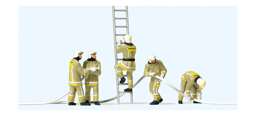 Preiser 10771 HO Firemen Working, Beige Uniforms, w/Access