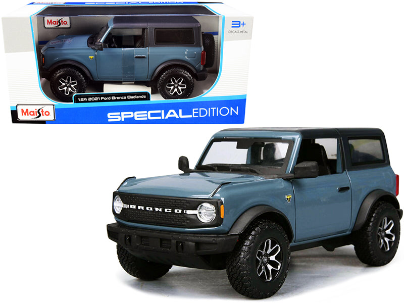 2021 Ford Bronco Badlands Blue with Black Top "Special Edition" 1/24 Diecast Model Car by Maisto free shipping USA