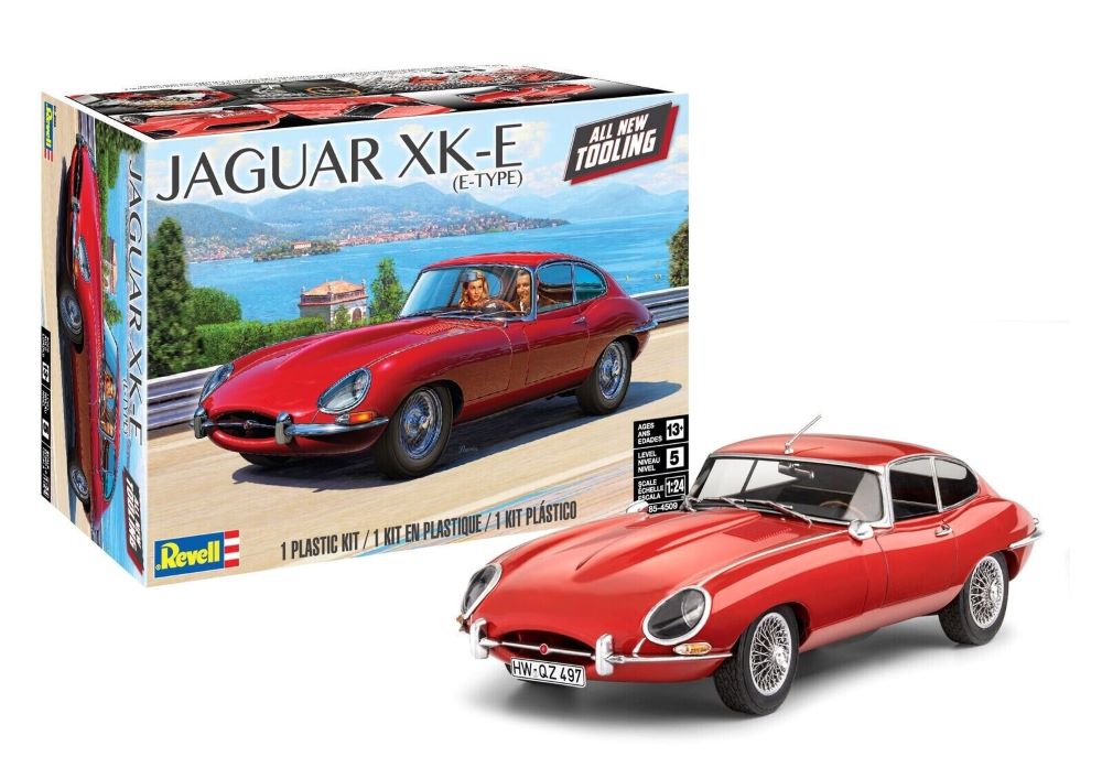 Revell 4509 1/24 Jaguar XK-E (E-Type) Sports Car