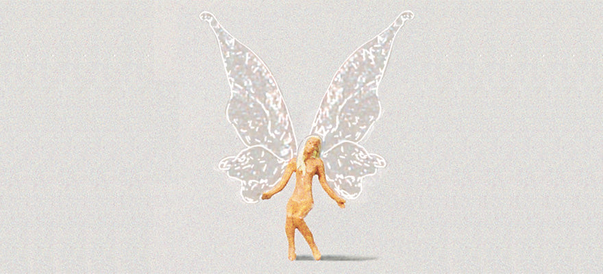 Preiser 29016 HO Scale Seated Female Elf / Pixie Figure