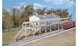 Walthers Cornerstone 933-3049 HO Icehouse and Platform Kit