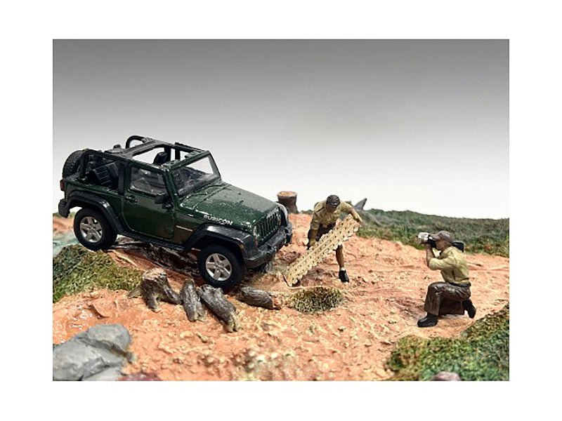 "4X4 Mechanics" 2 Piece Diecast Figure Set 4 for 1/43 Scale Models by American Diorama free shipping USA
