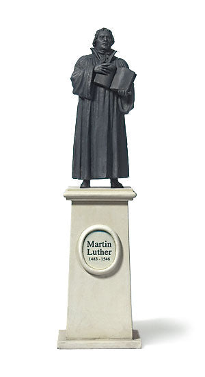 Preiser 28225 HO Scale Martin Luther Statue Detail Accessory