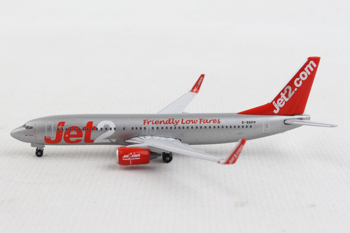Herpa Wings 1/821 HE535137 Herpa Jet2 737-800 1/500 Jet2 Paris Reg#G-Gdfp