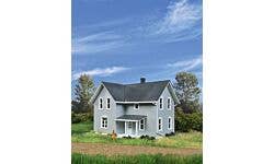 Walthers Cornerstone 933-3789 HO Tillman Farm House Kit
