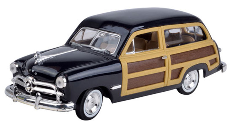 Motormax 73260AC-BL 1/24 1949 Ford Woody Wagon in Blue