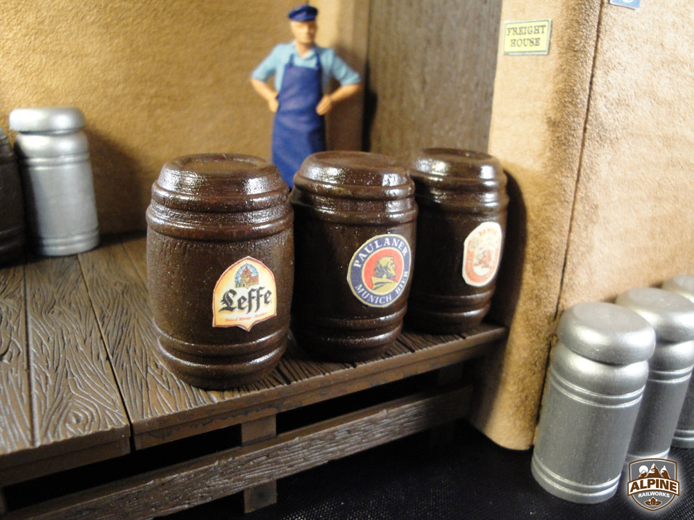 Alpine Railworks 1002B G Scale European Beer Barrels B (Large) (3)