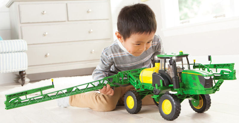 Ertl 46696 1/16 John Deere R4023 Sprayer, Big Farm Series