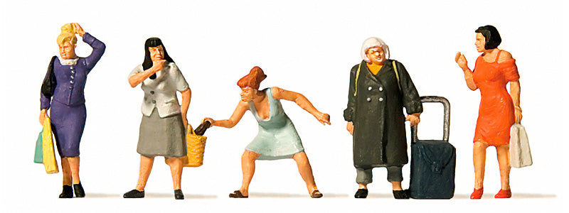 Preiser 10665 HO Scale Women Shopping Figure Set
