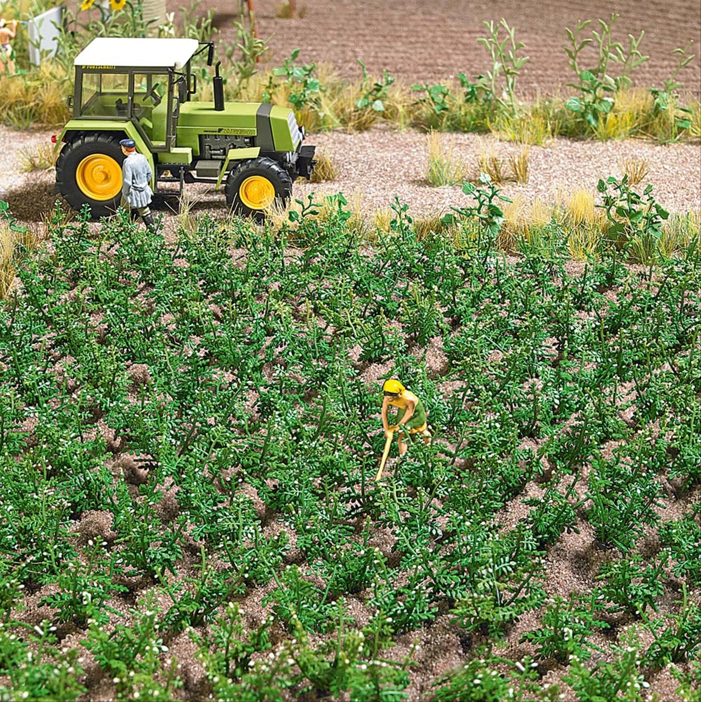 Busch 1266 HO Scale Potato Plants Kit, pkg(30)