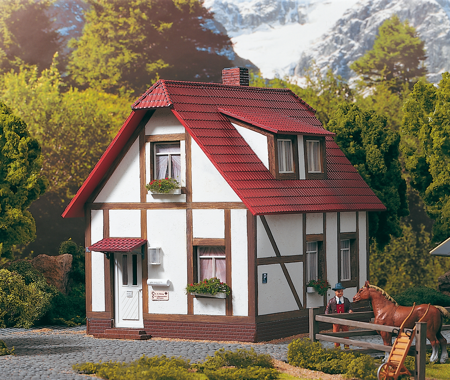 Piko 62050 G Scale Kings Half Timber House, Building Kit