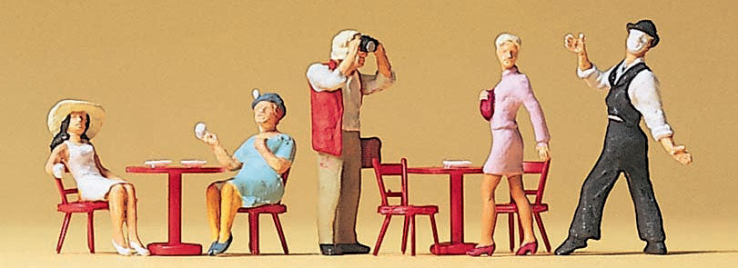 Preiser 10348 HO Scale Pantomime & Cafe Guests Figure Set