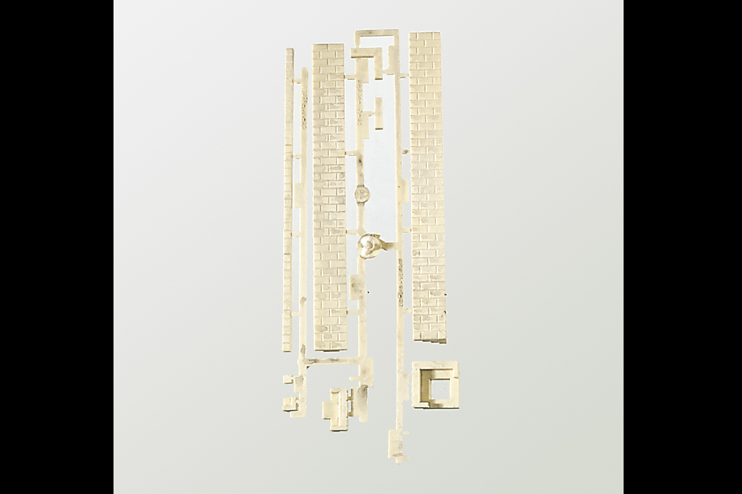 Piko 62808 G Scale Components: Brewery Corners