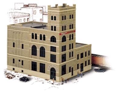 Walthers Cornerstone 3024 HO Scale Milwaukee Beer & Ale Brewery