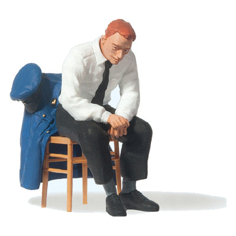 Preiser 45510 G Scale DB Railway Official Seated Figure