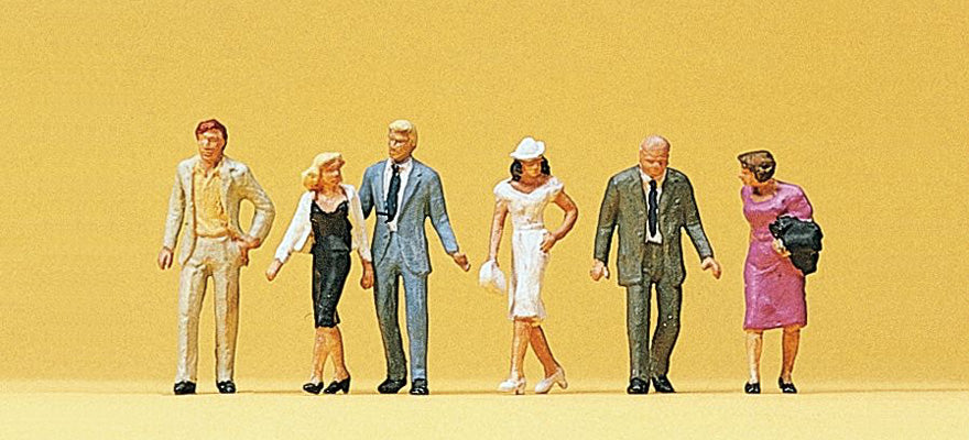 Preiser 10116 HO Scale Walking Passers-By Figure Set