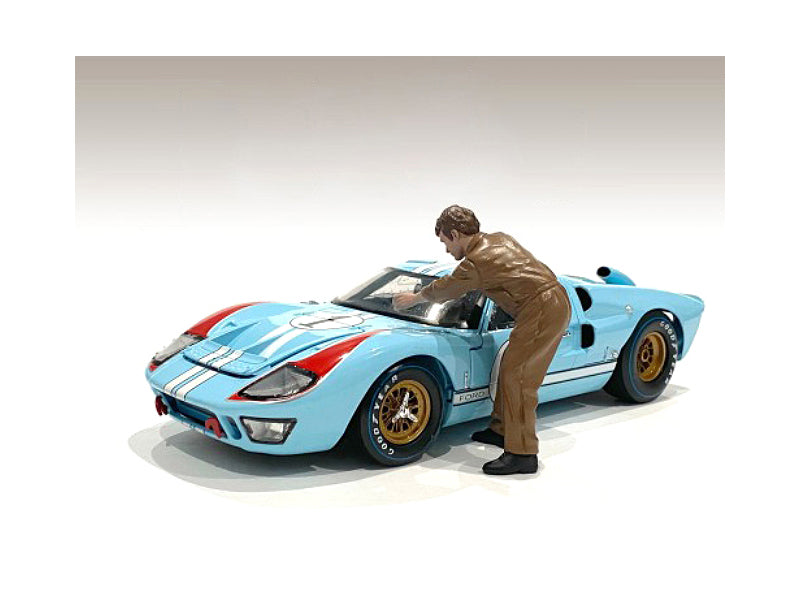 "Race Day 1" Figurine V for 1/24 Scale Models by American Diorama free shipping USA