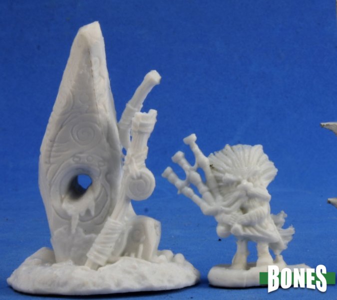 Reaper Bones Classic: Highlands Familiar & Menhir