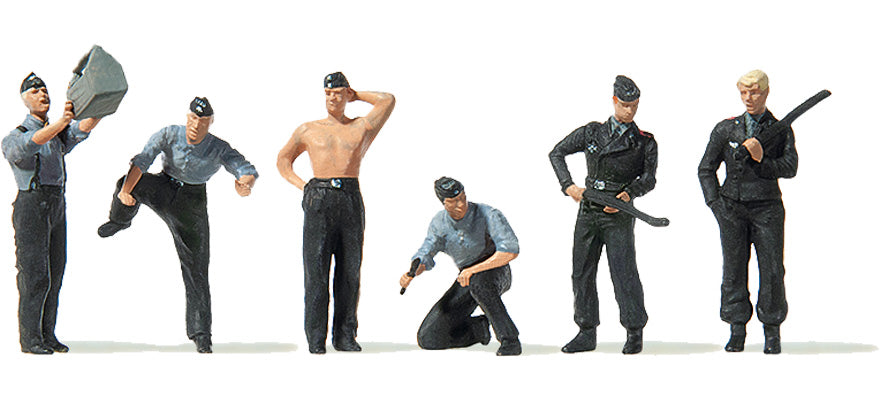 Preiser 16885 HO Scale WWII Panzer Tank Crew Making Repairs Figures