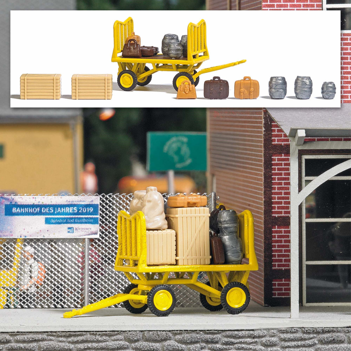 Busch 1646 HO Scale Post Cart with Cargo & Luggage Set