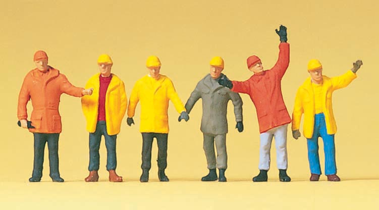 Preiser 14034 HO Scale Workers in Protective Clothing 6pk