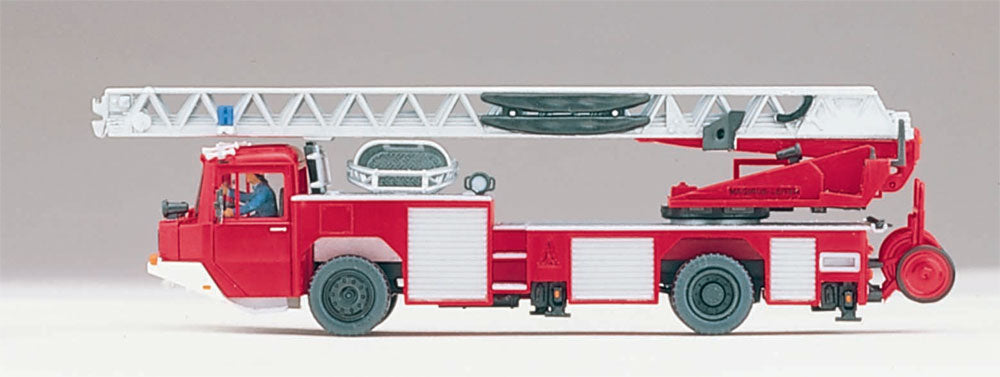 Preiser 31134 HO Scale Magirus DLK 23-12 Ladder Fire Truck