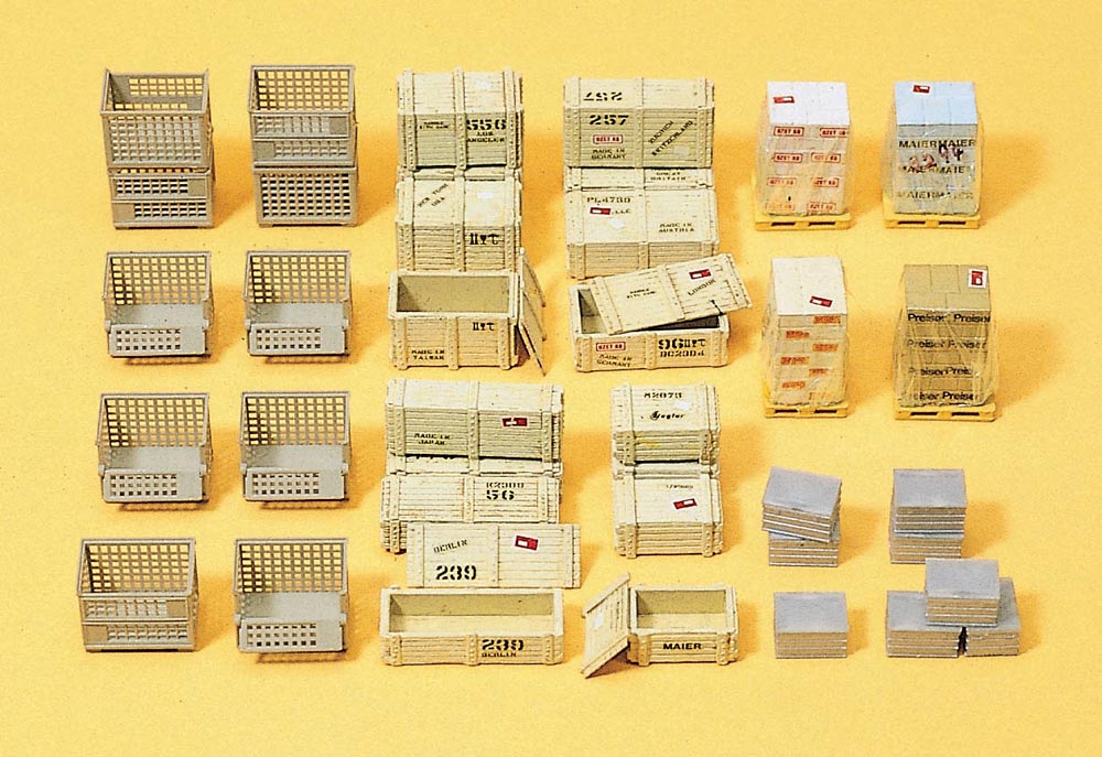 Preiser 17110 HO Scale Lattice Box, Pallets & Crates 38-Piece Set