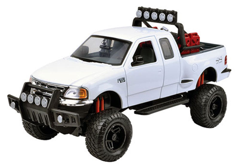 Motormax 79132 1/24 2001 Ford F-150 XLT Flareside, White