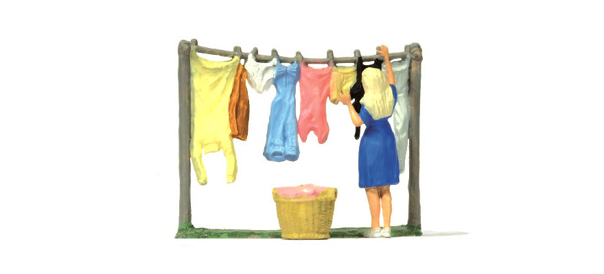 Preiser 28110 HO Scale Laundry Day Figure