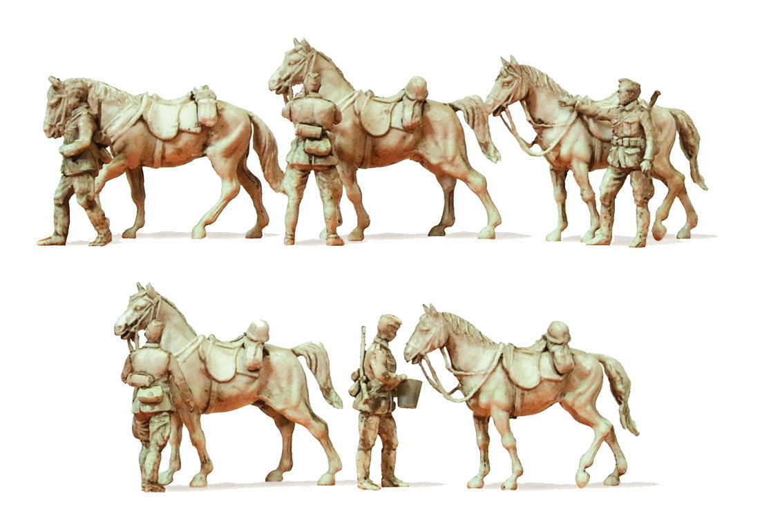 Preiser 16607 HO WWII German Standing Cavalrymen & Horses Kit