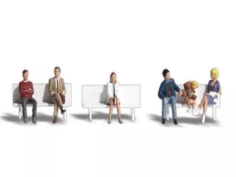 Woodland Scenics A2134 N Train Figures Bus Stop People