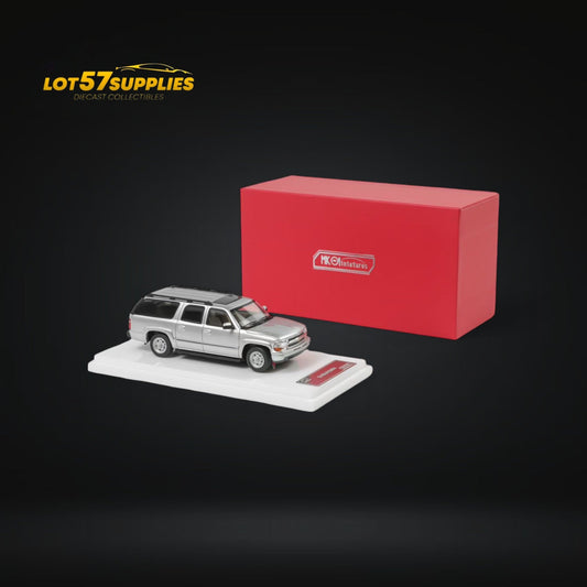 MK Miniatures Chevrolet Suburban Silver 1:64