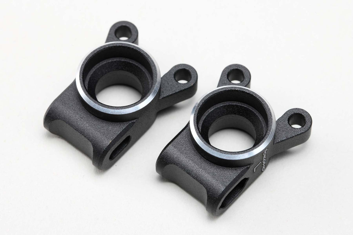 MO-415RA Yokomo Aluminum Rear Hub Carrier L/R