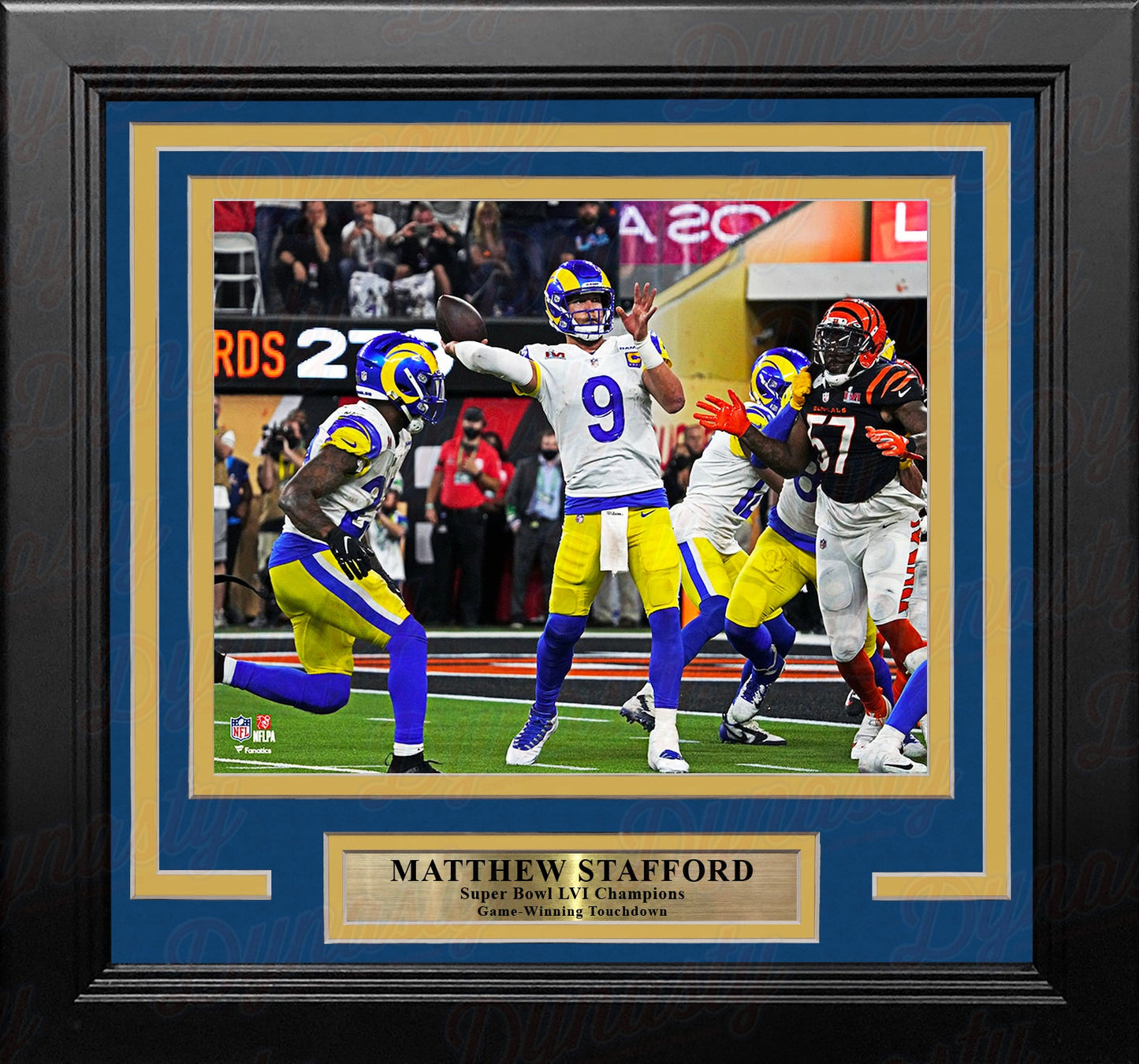 Matthew Stafford Game-Winning Touchdown Super Bowl LVI Los Angeles Rams 8x10 Framed Football Photo