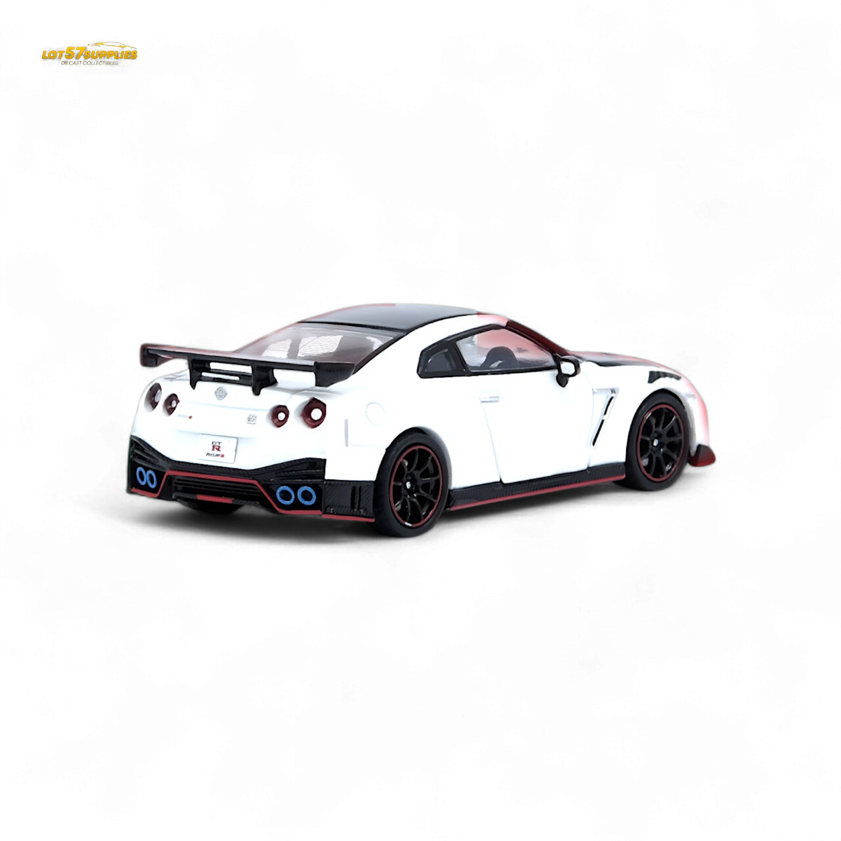 INNO64 Nissan GT-R R35 NISMO White 1:64