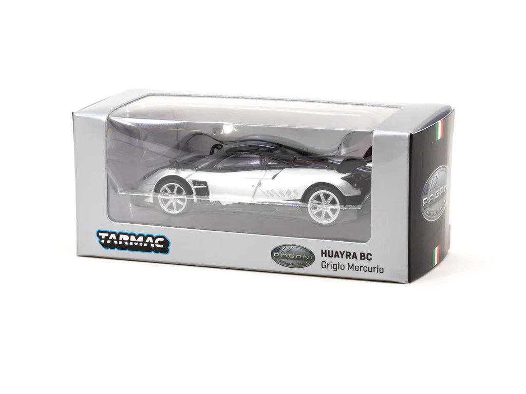 Tarmac Works Global64 Pagani Huayra BC Grigio Mercurio 2-Tone Silver/Blk 1:64